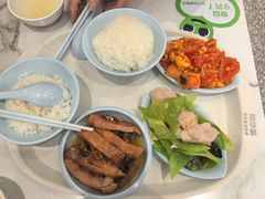 -荣华基·现炒快餐(肇嘉浜路店)