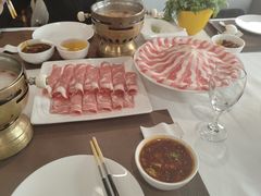 -胡记饭店(保工街店)