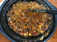 -胡子饮食店