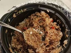 招牌腊味煲仔饭（中份）-四季缤纷椰子鸡(雨花亭凯德广场店)