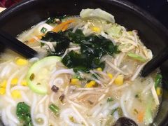 -灵芝妹子海鲜米线(瓦房店新玛特店)