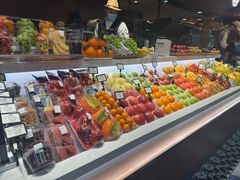 -每日新鲜水果吧(芮欧百货店)