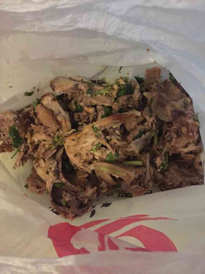 玖福记熏拌鸡架(沈辽路店)-"价格实惠,味道也不错,已经又营业了.