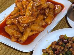 -小四川美食馆(幸福路店)