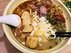 -熊大师牛羊粉(红谷凯旋店)