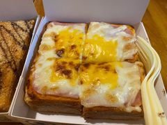 起司火腿厚吐司-阿信厚吐司(曾厝垵店)