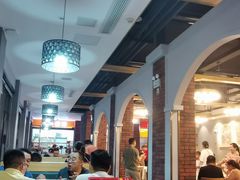 大堂-五七小李子油焖大虾(总店)