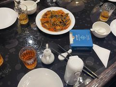 浇汁牛肉夹沙-新疆杭州疗养院·富春山庄