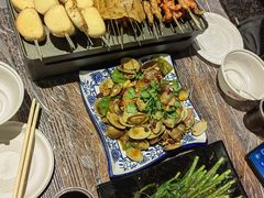 -老街烧烤大排档·地道湖北菜·龙虾馆(汉口火车站店)