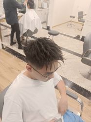 -YESIDO椰岛造型烫发染发