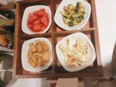 -老房老舍重庆火锅(假日城市店)