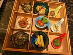 九宫格前菜拼盘-万鱼亭·鹤家日本料理(南通青年中路店)