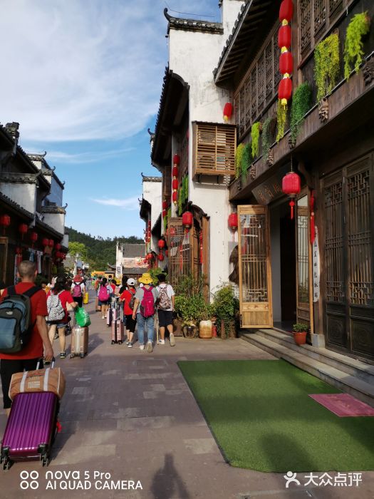 婺源梦里老家大型山水实景演出图片