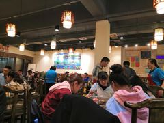 大堂-肖肖酸萝卜鱼火锅(总店)