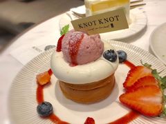 珞珞･草莓盛宴-KNOTKNOT珞珞·日式甜品(K11店)