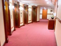-曼谷拉差达绿宝石酒店