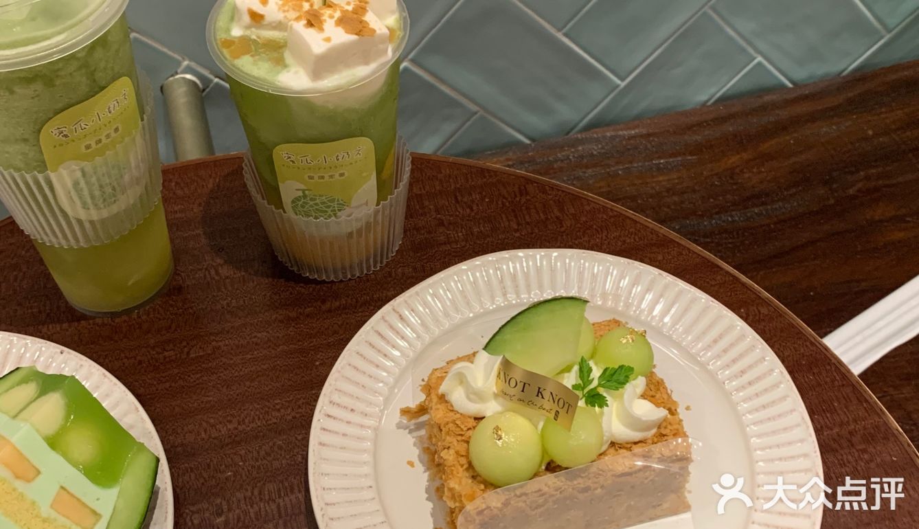 广州探店｜当季限定的蜜瓜主题日式甜品宴