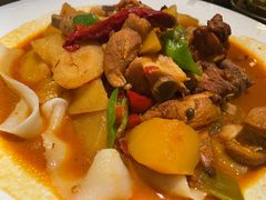 沙湾大盘鸡-西域盛宴烧烤新疆菜清真餐厅(古美店)