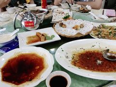 -鹏城人家海鲜酒家·23年老字号(较场尾店)