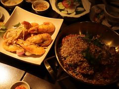 -大头虾越式风味餐厅(光明广场店)