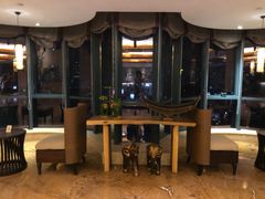 -深圳罗湖东门步行街亚朵X酒店