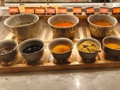 -山焱·炭火自助烤肉(周浦万达店)