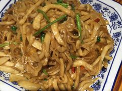 酸萝卜炒粉-满园烤鸭·春饼(中街大悦城店)