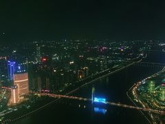 -广州塔卢特斯法国旋转餐厅