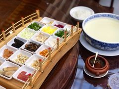 -香麒园·过桥米线·南湖雅宴