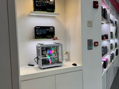 -华硕电脑ROG玩家国度·售后维修中心(虹桥天街店)