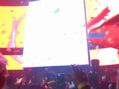 -SPACE(欢乐颂购物中心店)
