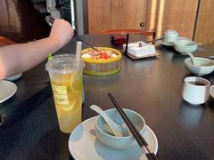 -蝴蝶里·粤菜·点心(龙湖天街&滨江店)