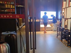 -煲王粤菜餐厅(中侨中心店)