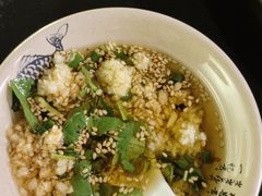 -重庆川渝肥妹火锅