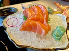 三文鱼生鱼片-滩万日本料理Nadaman(国贸大酒店)