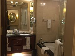 -广州富力丽思卡尔顿酒店