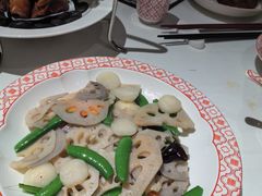-谭厨中山传家菜.乳鸽.脆鲩鱼(华强北中航城店)