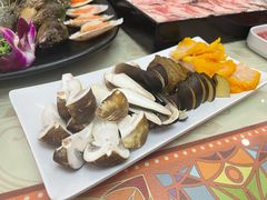 -丽江庭院·云南野生菌·海鲜火锅(鼓楼四合院店)