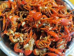 -琥珀老六龙虾(四里河店)