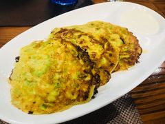 西葫芦饼配酸奶-TUK土耳其餐厅·下午茶(卢湾店)