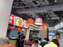 -魔都三兄弟酸辣粉·蘸卤炸串(虹桥万科店)