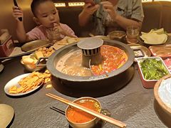 -晓宇重庆火锅(西安荟聚店)