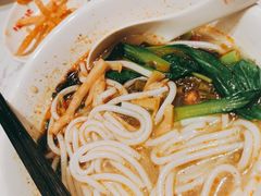 -桂姥姥·桂林卤粉·锅烧桂林米粉(莲塘店)