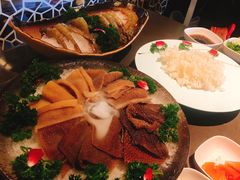 -捞王锅物料理(上海世茂广场店)