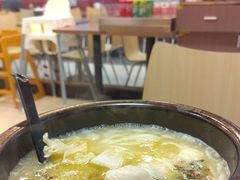 -灵芝妹子海鲜米线(瓦房店新玛特店)