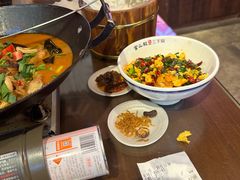 -富正毅三下锅·湘西韵味(天门山索道店)