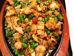 -舌尖上的食缘花园主题餐厅