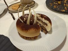 -潮一不贰·法式甜品·生日蛋糕·西式简餐(外滩店)