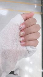 -纤指百魅美甲美睫