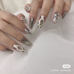 -Pink You美甲洗眉纹绣定制中心